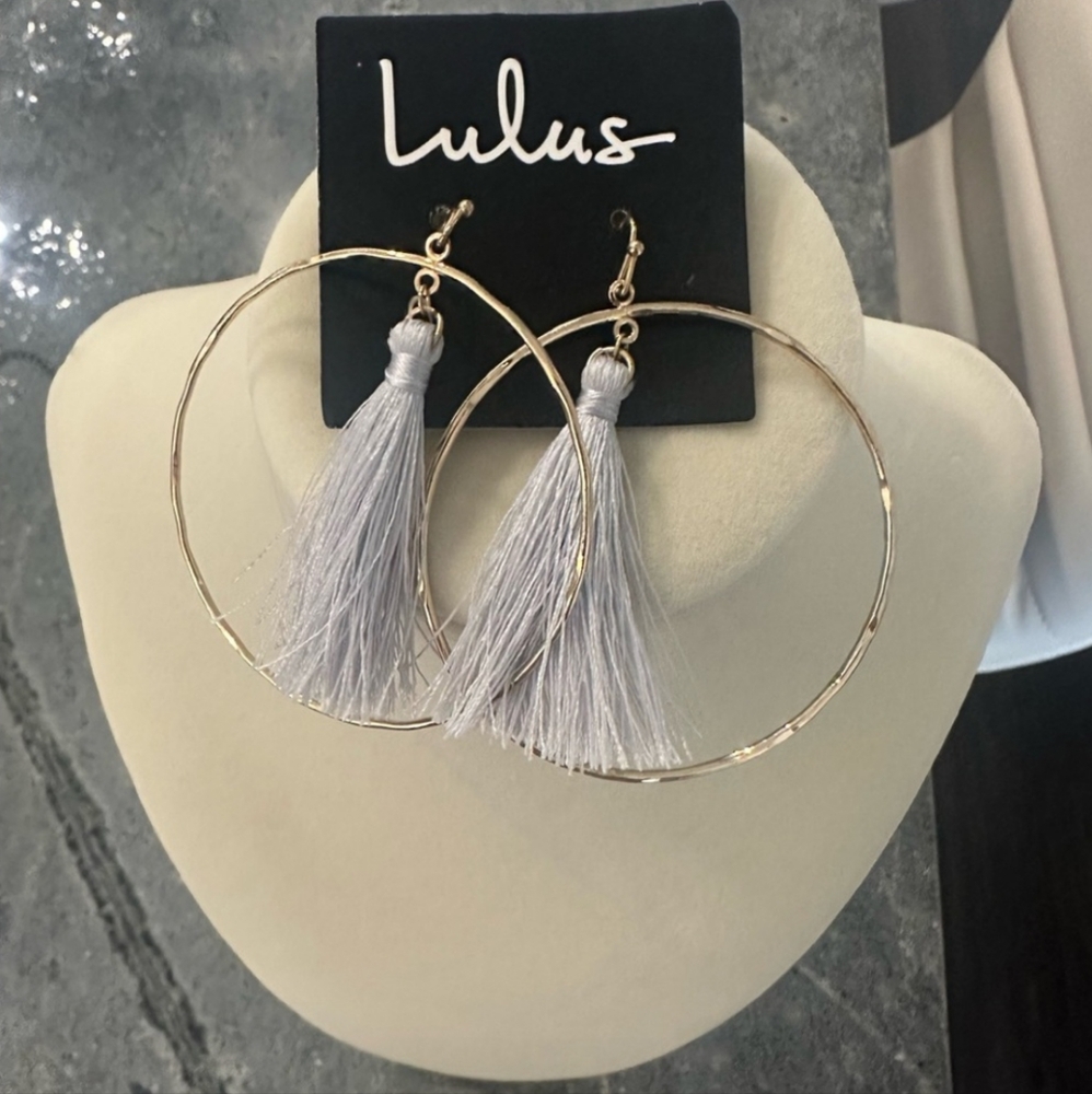 NWT Lulus Gold Hoop Earrings with Gray Tassels